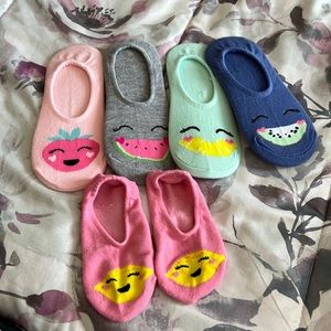 Bundle of 5 pair of socks